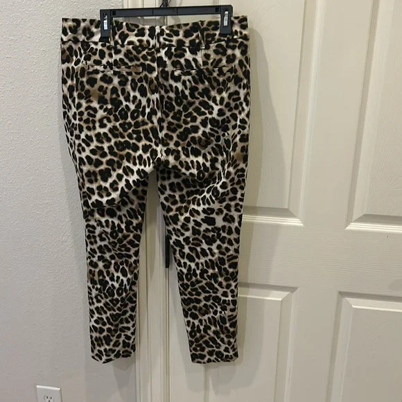 Leopard Print Pants - Picture 5 of 6